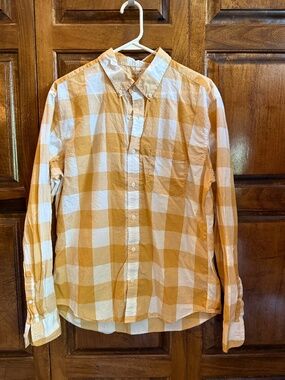 JCrew Long Sleeve Light Weight Button down